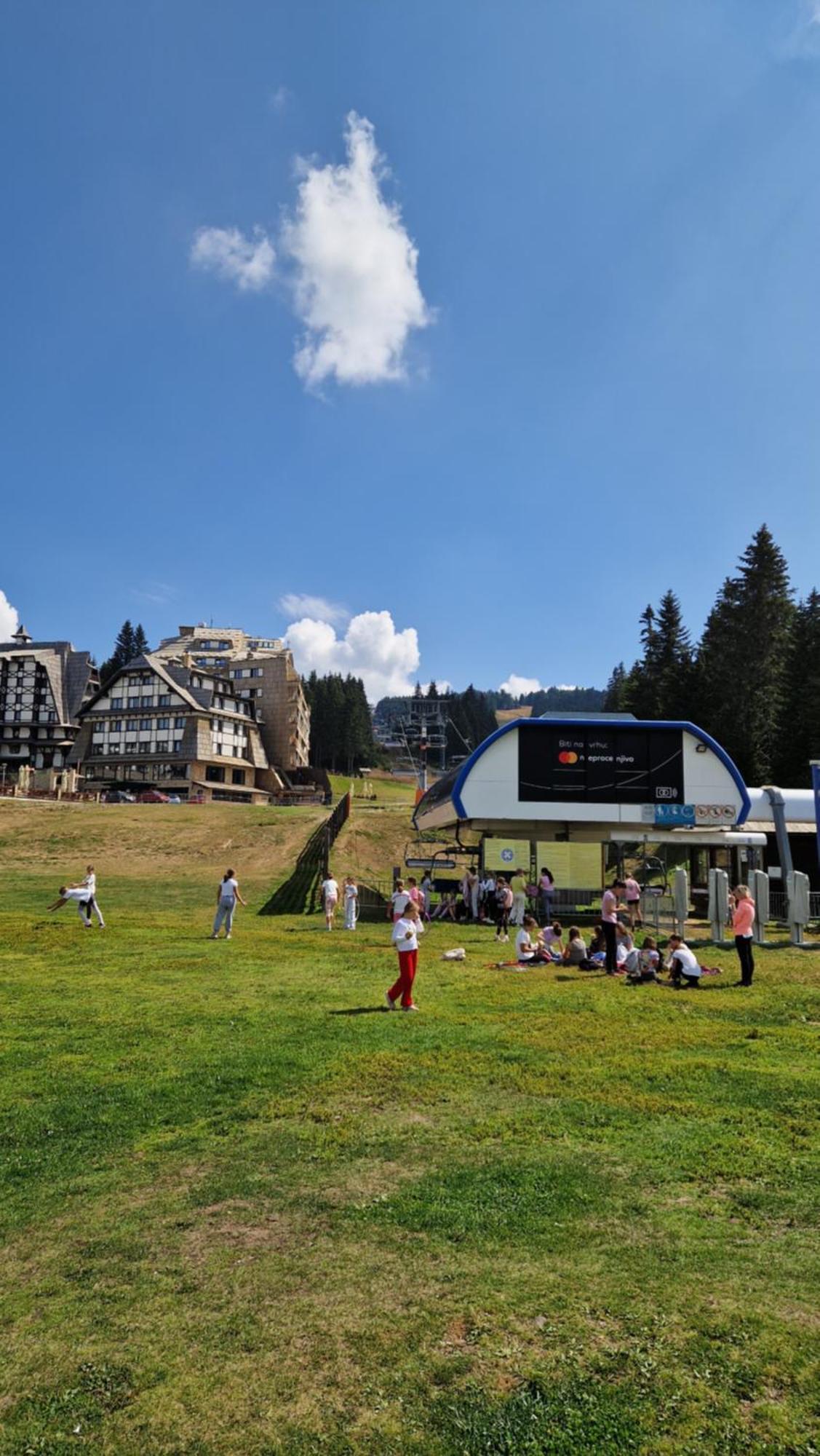 Marrilux Apartments Residence Hill Kopaonik Eksteriør billede